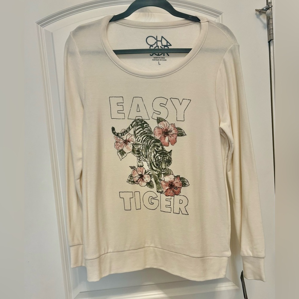 Chaser NWT Lightweight soft sweatshirt large